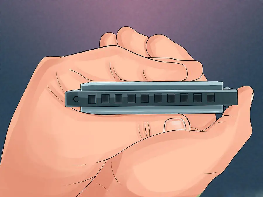 How to hold Harmonica - Holding Your Harmonica step 5